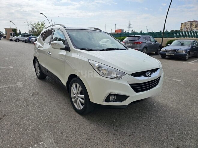 Hyundai ix35 2010, 238,000 km - 2.4 l - Bakı