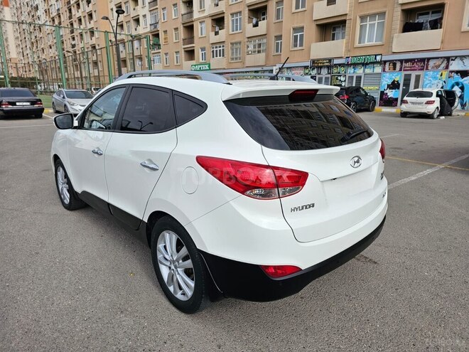 Hyundai ix35 2010, 238,000 km - 2.4 l - Bakı
