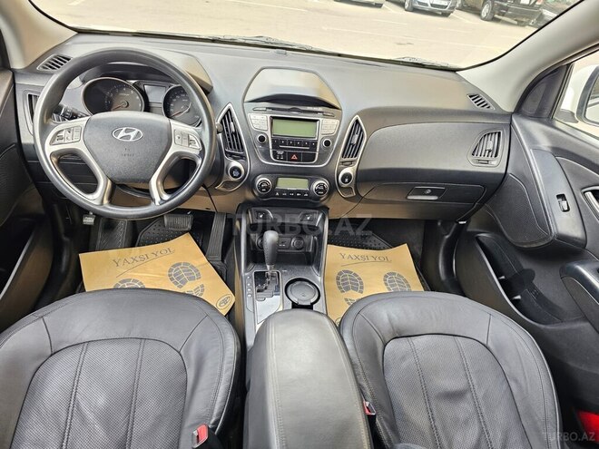 Hyundai ix35 2010, 238,000 km - 2.4 l - Bakı