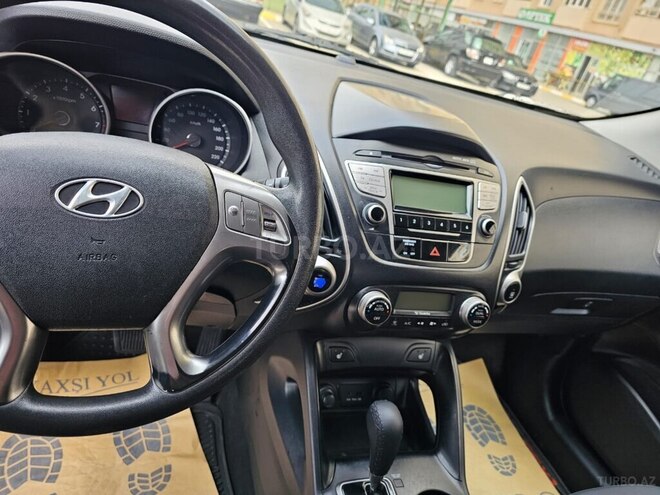 Hyundai ix35 2010, 238,000 km - 2.4 l - Bakı