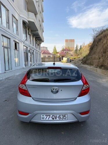 Hyundai Accent 2015, 117,500 km - 1.6 л - Bakı