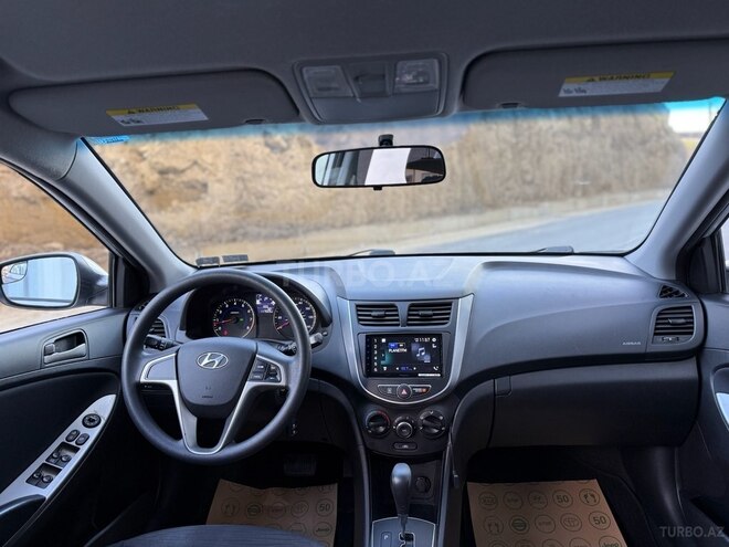 Hyundai Accent 2015, 117,500 km - 1.6 л - Bakı
