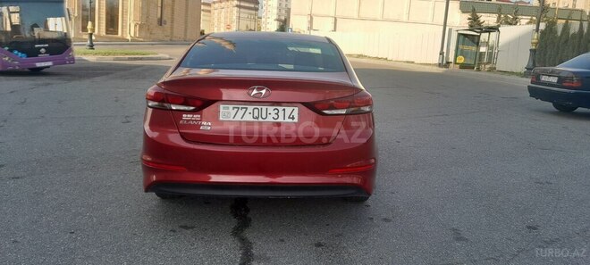 Hyundai Elantra 2018, 135,000 km - 2.0 л - Bakı