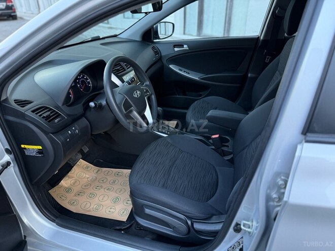Hyundai Accent 2015, 117,500 km - 1.6 л - Bakı