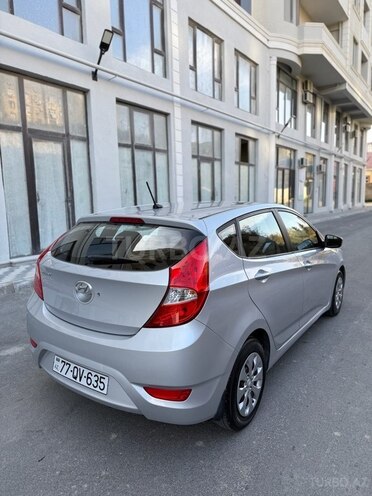 Hyundai Accent 2015, 117,500 km - 1.6 л - Bakı