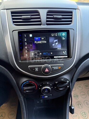 Hyundai Accent 2015, 117,500 km - 1.6 л - Bakı