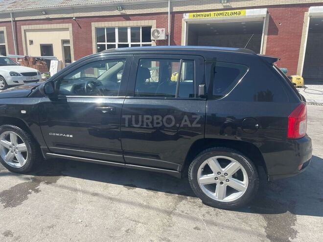 Jeep Compass 2011, 185,000 km - 2.4 l - Bakı