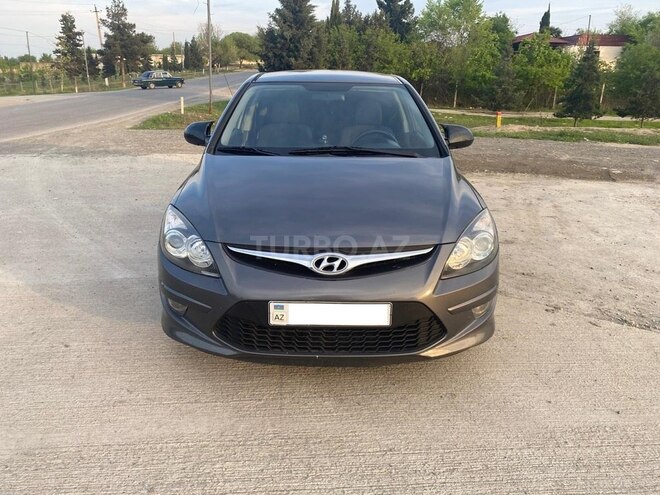 Hyundai i30 2010, 250,000 km - 1.6 l - Ağcabədi