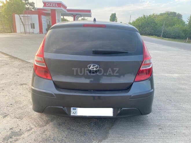 Hyundai i30 2010, 250,000 km - 1.6 l - Ağcabədi