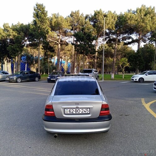 Opel Vectra 1997, 316,478 km - 2.0 l - Sumqayıt