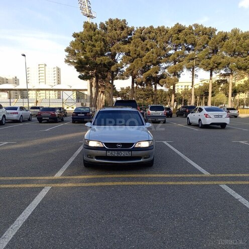 Opel Vectra 1997, 316,478 km - 2.0 l - Sumqayıt