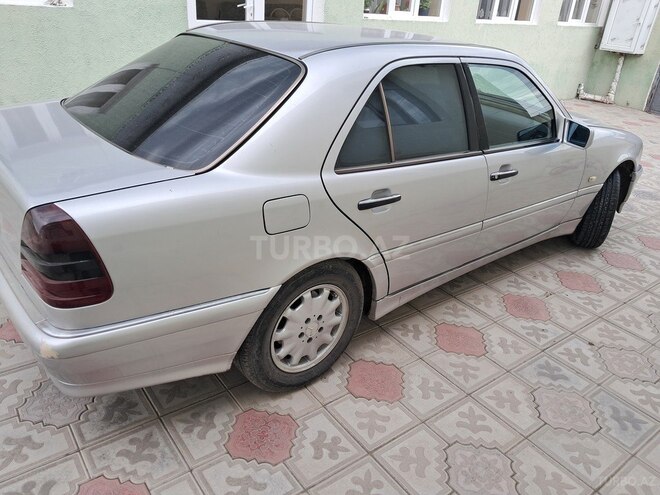 Mercedes C 280 1998, 350,000 km - 2.8 l - Qazax