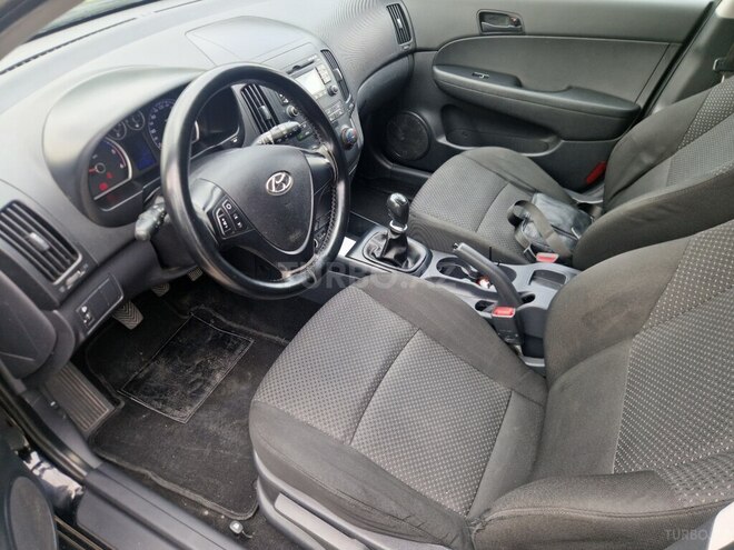 Hyundai i30 2011, 330,000 km - 1.6 l - Bakı