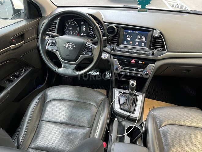 Hyundai Elantra 2018, 148,000 km - 2.0 l - Bakı