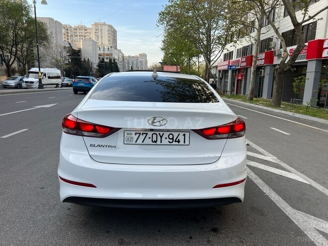 Hyundai Elantra 2018, 148,000 km - 2.0 l - Bakı