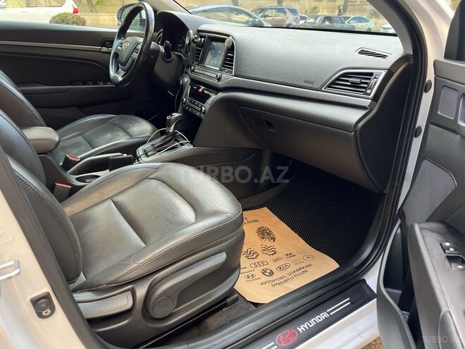 Hyundai Elantra 2018, 148,000 km - 2.0 l - Bakı