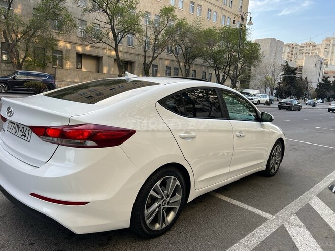 Hyundai Elantra 2018, 148,000 km - 2.0 l - Bakı