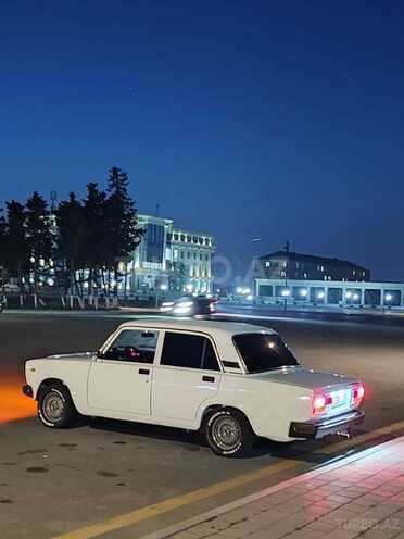 LADA (VAZ) 2107 2006, 88,000 km - 1.6 l - Neftçala
