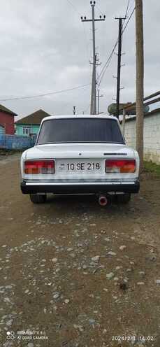 LADA (VAZ) 2107 2006, 88,000 km - 1.6 l - Neftçala