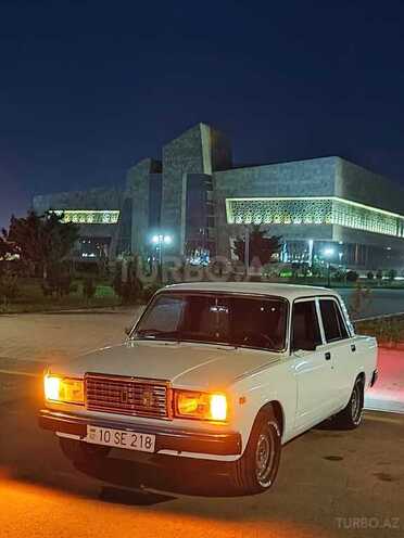 LADA (VAZ) 2107 2006, 88,000 km - 1.6 l - Neftçala