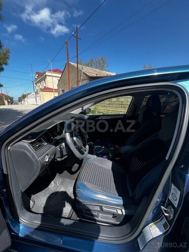 Volkswagen Jetta 2017, 111,240 km - 1.4 l - Bakı