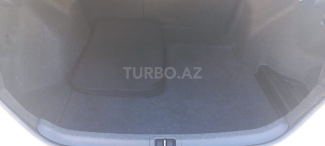 Toyota Corolla 2013, 220,015 km - 1.6 l - Bakı