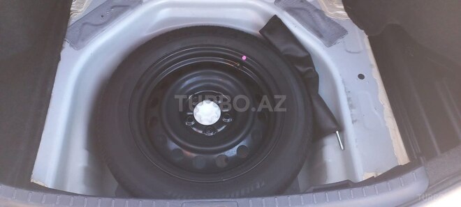 Toyota Corolla 2013, 220,015 km - 1.6 l - Bakı