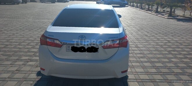 Toyota Corolla 2013, 220,015 km - 1.6 l - Bakı
