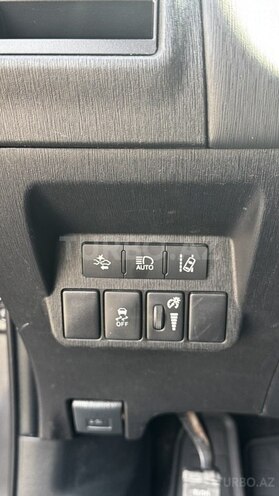 Toyota Prius V 2015, 200,671 km - 1.8 l - Bakı