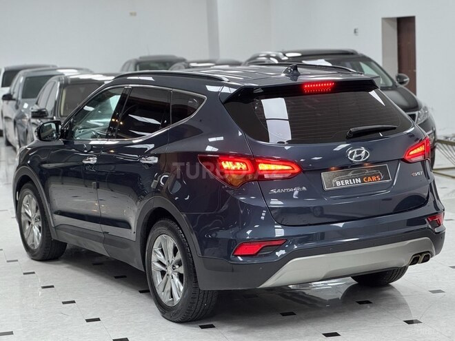 Hyundai Santa Fe-10