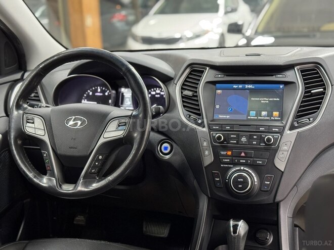 Hyundai Santa Fe-16
