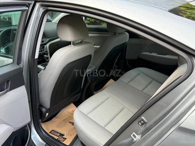 Hyundai Elantra 2017, 114,263 km - 2.0 l - Bakı