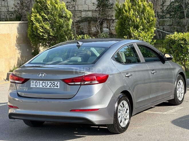 Hyundai Elantra 2017, 114,263 km - 2.0 l - Bakı