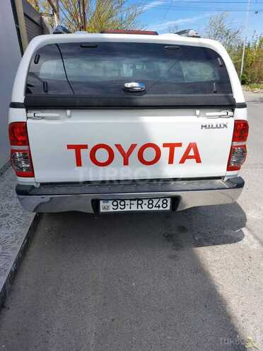 Toyota Hilux 2013, 76,346 km - 2.5 l - Bakı