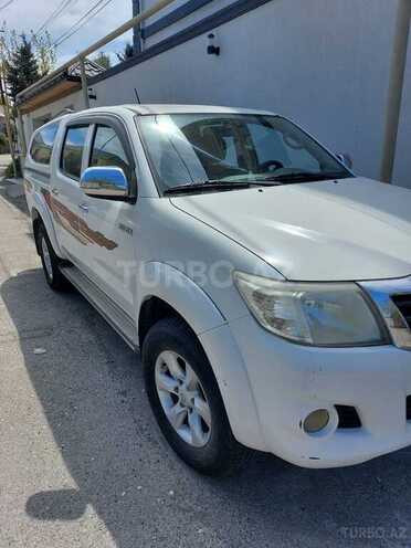 Toyota Hilux 2013, 76,346 km - 2.5 l - Bakı