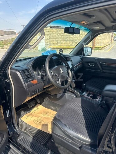 Mitsubishi Pajero 2007, 212,000 km - 3.0 l - Bakı