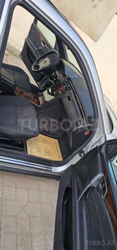 Mercedes E 240 1998, 279,548 km - 2.4 l - Şəmkir