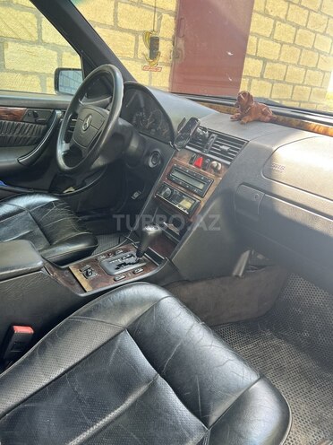 Mercedes C 230 1997, 150,000 km - 2.3 l - Beyləqan