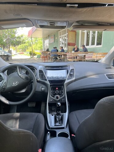 Hyundai Elantra 2016, 164,636 km - 1.8 л - Ağstafa