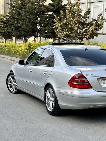 Mercedes E 270 2002, 302,000 km - 2.7 л - Bakı