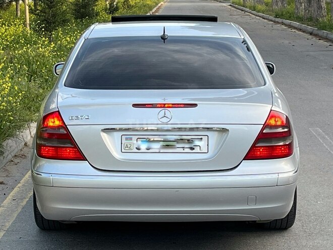 Mercedes E 270 2002, 302,000 km - 2.7 л - Bakı