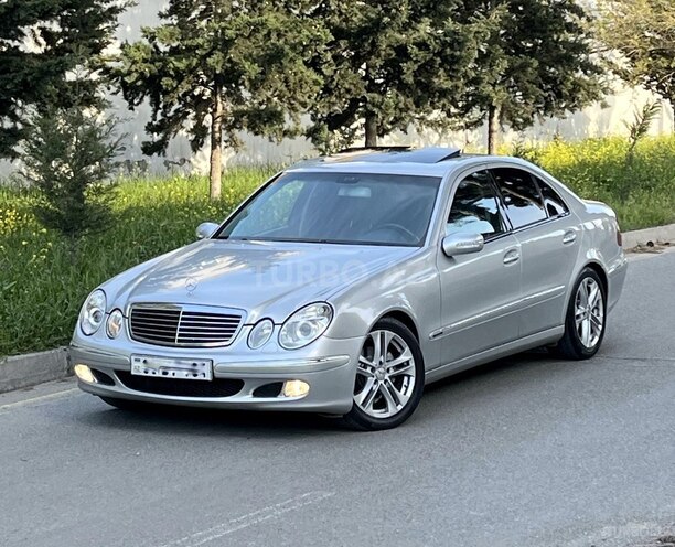 Mercedes E 270 2002, 302,000 km - 2.7 л - Bakı