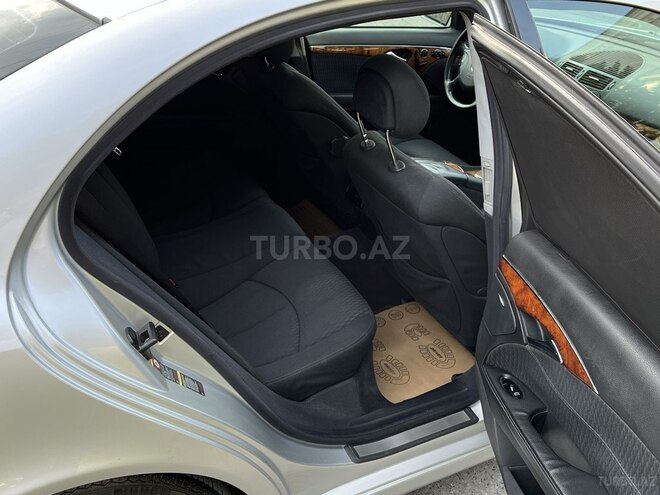 Mercedes E 270 2002, 302,000 km - 2.7 л - Bakı