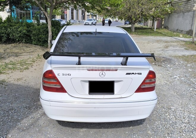 Mercedes C 320 2000, 529,364 km - 3.2 l - Sumqayıt