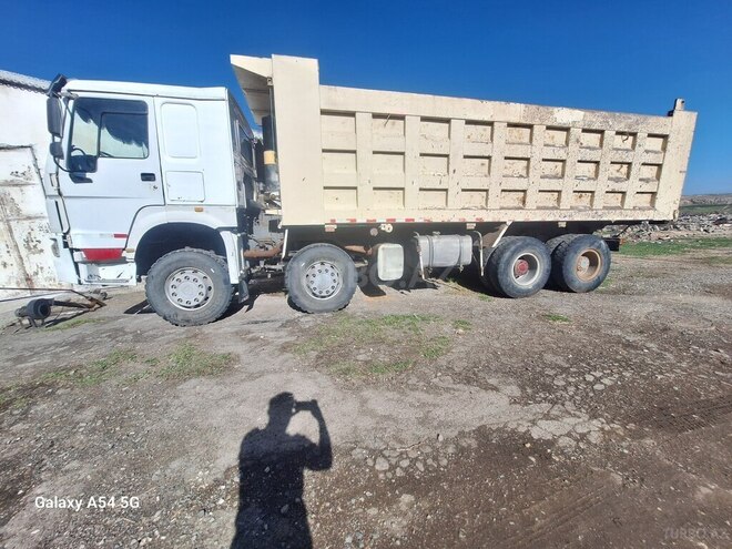 HOWO Sinotruk 2013, 500,000 km - 9.7 l - Göygöl
