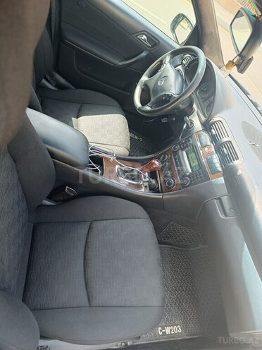 Mercedes C 220 d 2005, 337,000 km - 2.0 л - Bakı