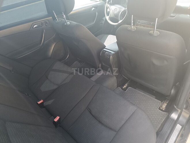Mercedes C 220 d 2005, 337,000 km - 2.0 л - Bakı