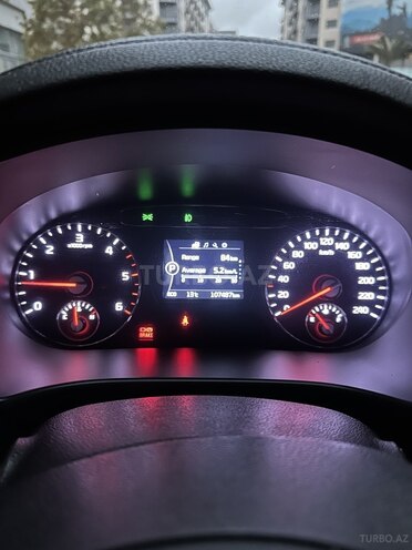 Kia Sorento-9