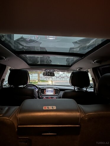 Kia Sorento-15
