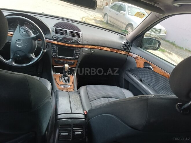 Mercedes E 270 2004, 372,000 km - 2.7 l - Sumqayıt